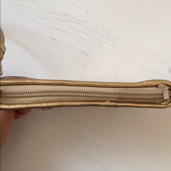 Coach wristlet - Picture 7 of 9